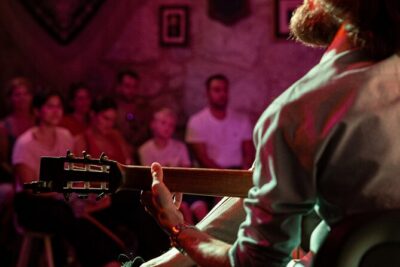Porto: Live Portuguese Fado Experience with Port Wine - Inside Fado na Baixa: A Small Licensed Room With the Right Comforts