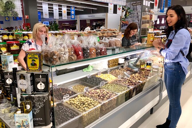Porto Local Market Visit & Cooking Class / Showcooking - Wine pairing and coffee: where the lunch mood clicks