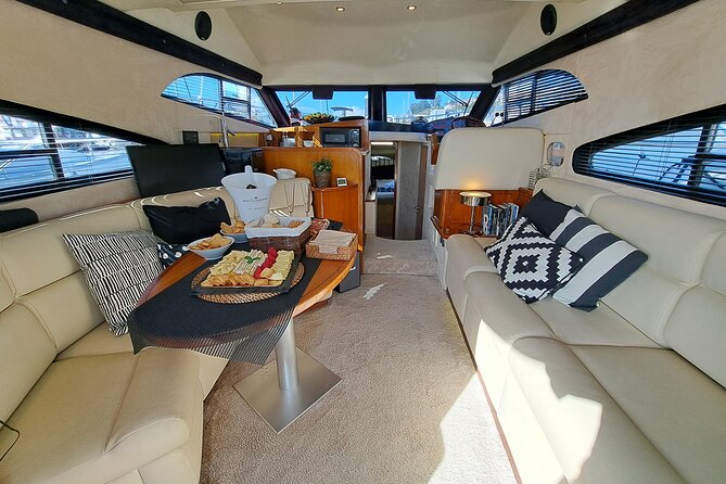 Porto: Luxury Yacht Tour on the Douro River - Sunset or Daytime - Reserva Natural Estuário do Douro: salty air, sea breeze, and real sunset chances