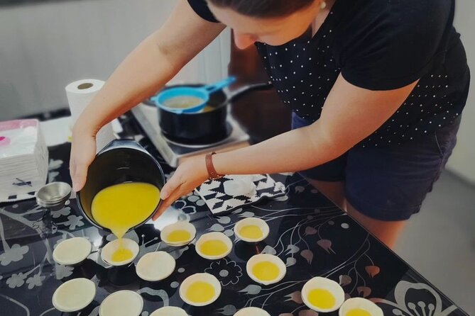 Porto: Pastel de Nata Cooking Class with Porto Wine (Sé do Porto) - Porto wine, coffee, snacks: food lesson energy without the bar bill
