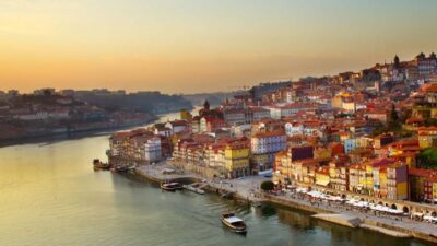 Porto: Port Wine Tour with 7 Port Tastings - Where You Meet: Ponte Dom Luís I (Lower Level) in Porto