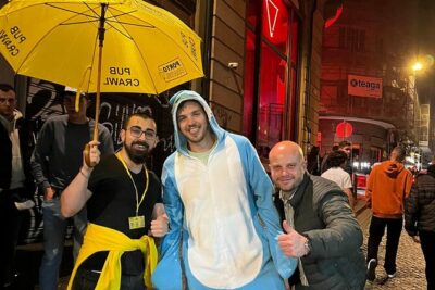 Porto Pubcrawl: 5h,7 Drinks,4 bars &Skip the line Club Entry - Largo de Alberto Pimentel: where the ice gets broken