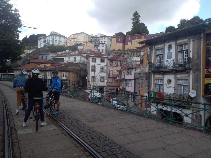 Porto: Riverside Panoramic E-Bike Tour - Miragaia: learning why the river and sea mattered in daily life