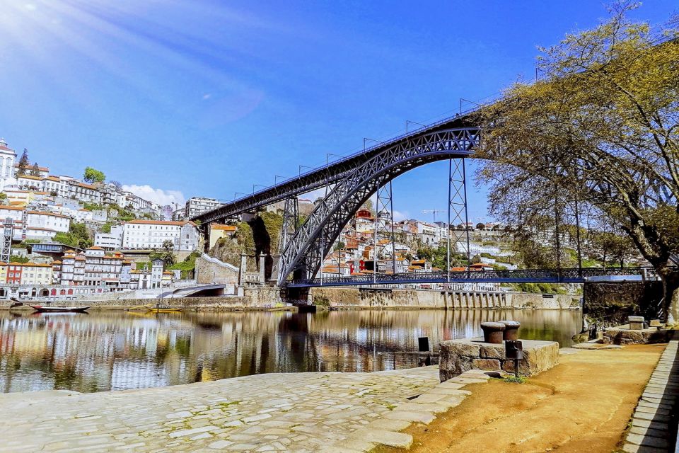 Porto: Six Bridges Cruise - What a rabelo boat ride really feels like