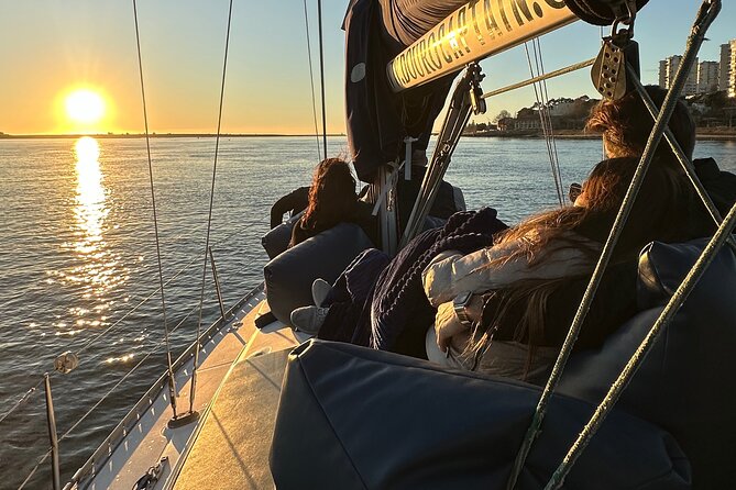 Porto: Sunset or Daytime, Charming Sailboat Cruise on the Douro River - Marina da Afurada (Gaia): a calmer start than central Porto