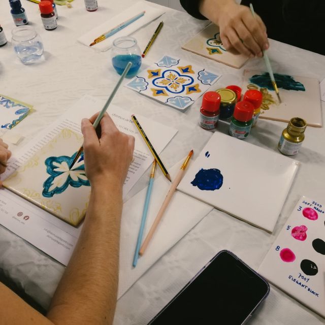 Porto: Tile-Painting Workshop with Porto Wine - Bainharia - Should you book this Porto tile-painting workshop?