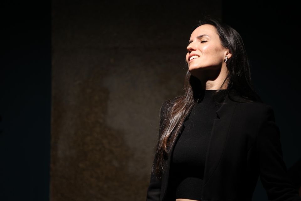 Porto: Traditional Fado Show at Sao Bento with Port Wine - The artists you’ll see and what to listen for