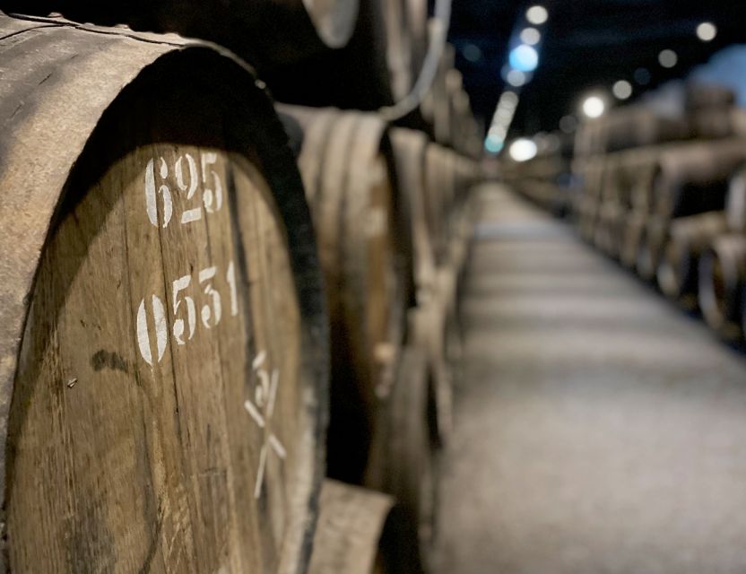 Porto: Wine Tasting with Tapas Walking Tour - Price value: why $53 can make sense in Porto