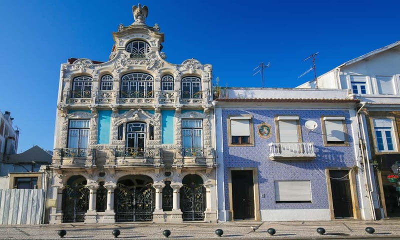 Porto:Aveiro, Cruise, Costa Nova & Capelha da Pedra Full Day - Price, timing, and why this day trip feels like good value