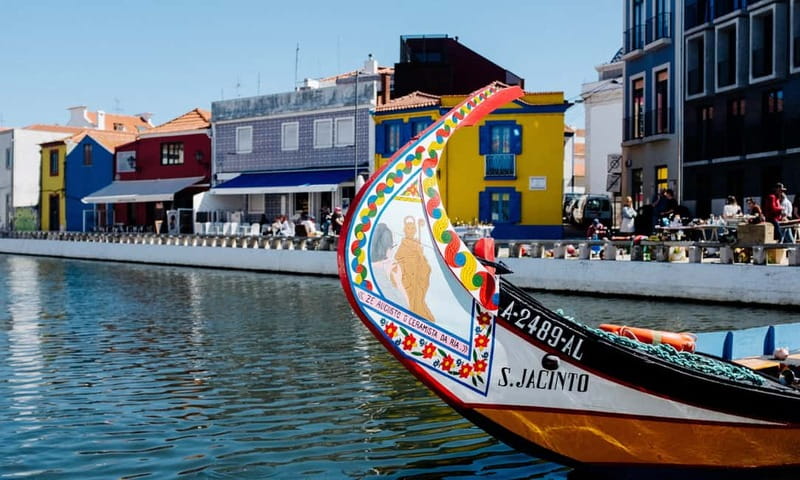 Porto:Aveiro, Cruise, Costa Nova & Capelha da Pedra Full Day - Aveiro guided walking: Carcavelos Bridge and the city’s canal-minded design