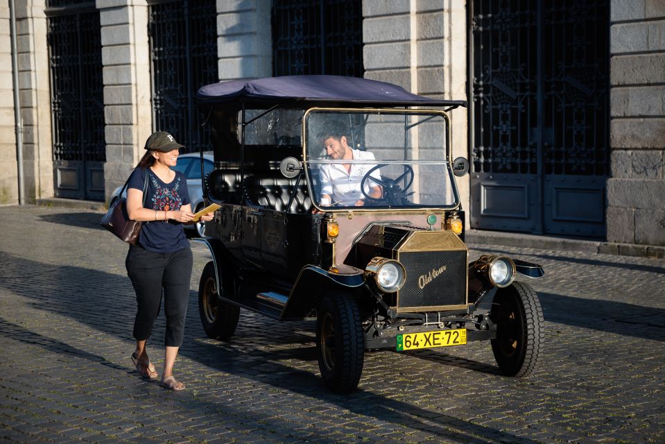 Porto:Private Tour of the Historic City in a Classic Ford T - What to expect in real life: timing, walking, and expectations