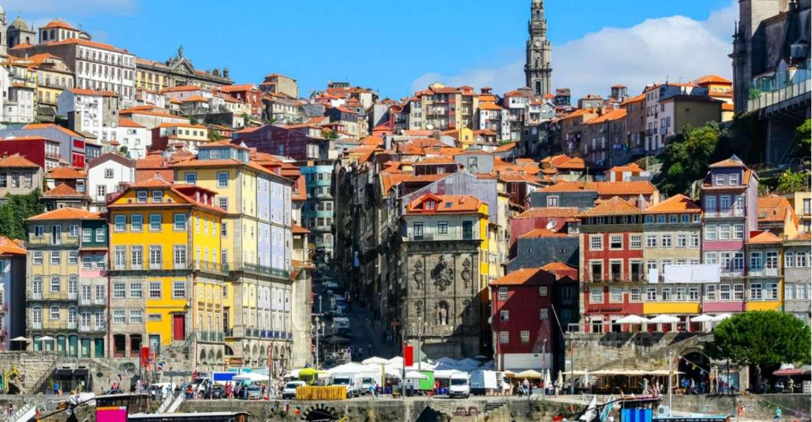 Porto’s Old Town: Amazing Secrets and Fresh Scoops - What this Porto Old Town walk really is (a phone game with a purpose)