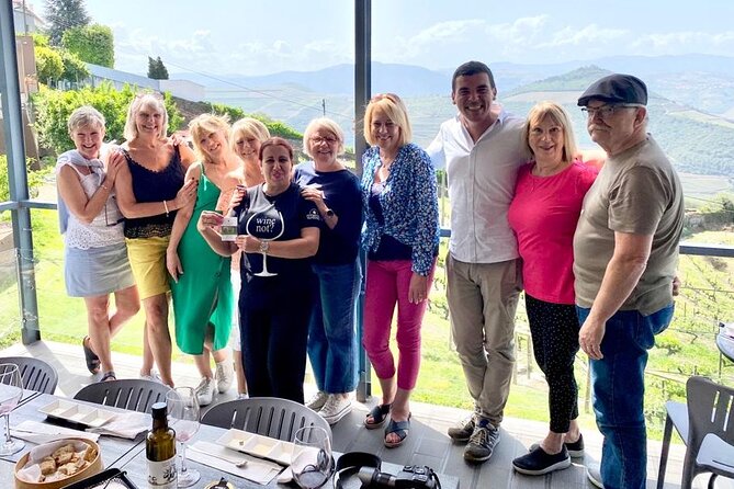 Private Douro Valley Food and Wine Tour From Porto - Sabrosa Lunch at a Vintage House Plus a Wine Cellar Visit