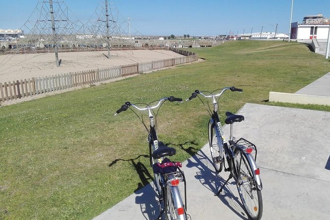 Rent bikes in Póvoa de Varzim and Vila do Conde - Rates Monastery Stop: A Meaningful Break Mid-Ride