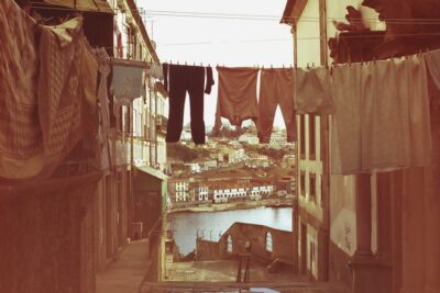 Secret Sites of Porto 3-Hour Walking Tour - Where You Start: From Fonte dos Leões to the Luís I Bridge finish