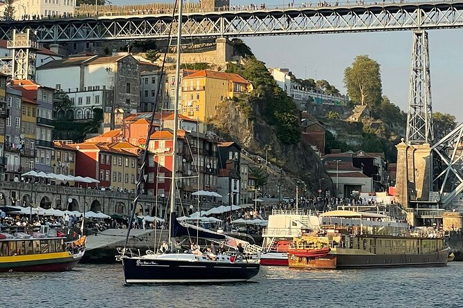 The Best Douro Boat Tour - What you’ll see: Ribeira and Cais de Gaia from the Douro