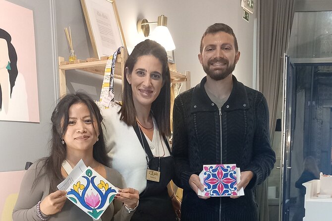 Tile Painting and Cocktails in Downtown Porto - Value for $42.34: Why This Is More Than a Souvenir Shop Stop