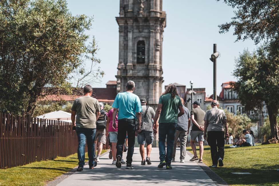 Walking tour discover Porto's center in German (max. 12 pax) - Key things to know before you go