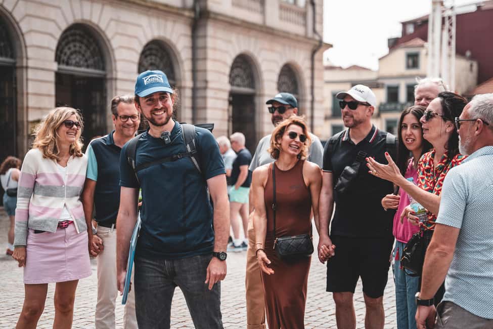 Walking tour discover Porto's center in German (max. 12 pax) - Why This German-Language Walk Makes Porto Easy to Read