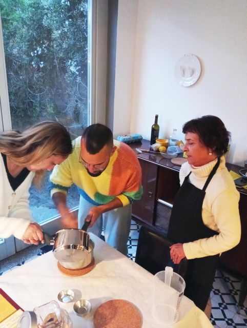Workshops Pasteis de Nata in Porto, Portugal - The Tasting: 3 Pasteis de Nata Plus a Glass of Port